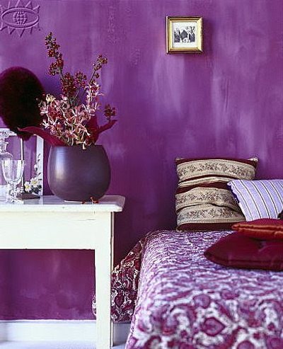 Decoración + Color: Púrpura, Morados y Calidez en el Dormitorio - Ideas